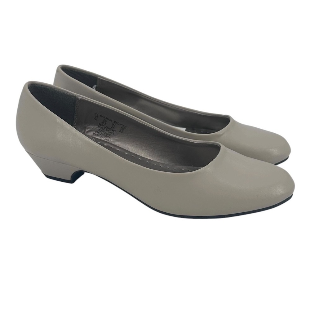 Basic Editions Kitten Heel Pumps Women's Size 7W Taupe Wide Width NWT